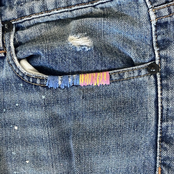 Unique Polo Ralph Lauren distressed , stitched and paint splatter jeans. Size 31 - Picture 3 of 13